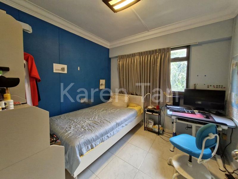 5 Room (5I) HDB for Rent in  567 Hougang Street 51 - Image 2